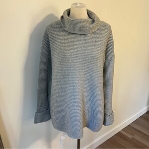 Pilcro Anthropologie Light Gray Cowl Neck Sweater Women’s M turtleneck